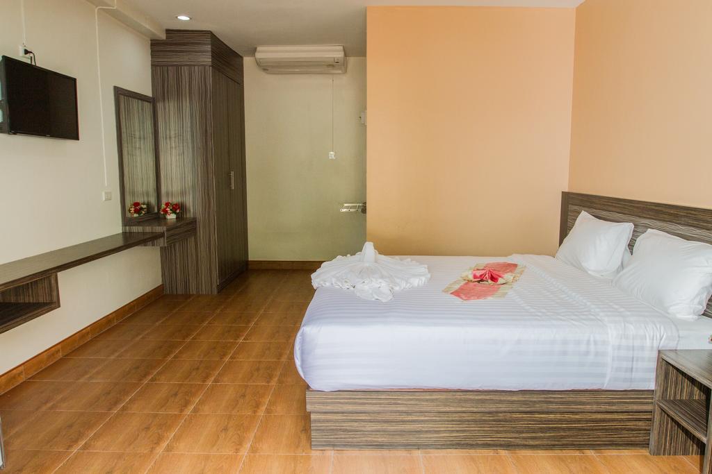 Hanuman Residence Phuket Exterior photo